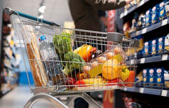 Inflação desacelera em junho puxada por queda no preço dos alimentos