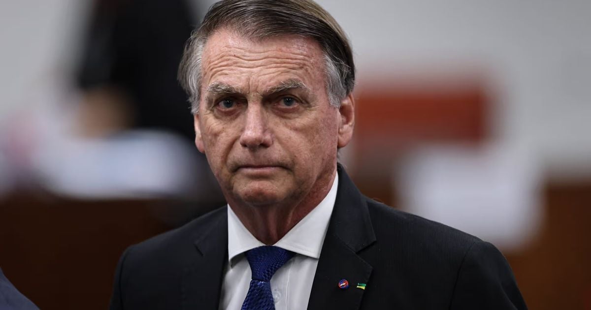 A mensagem foi divulgada durante uma transmissão ao vivo realizada por Flávio Bolsonaro