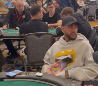 Imagem - Neymar é flagrado em torneio de poker em Las Vegas após eliminação na Copa