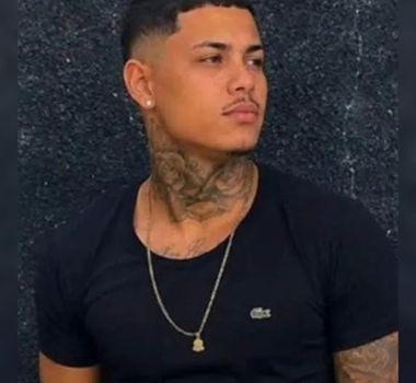 Imagem - Jovem morre após doar rim ao pai que o rejeitou por ser gay
