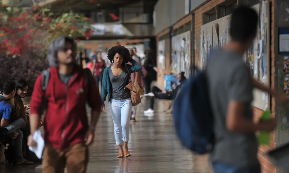 Estudo revela elevado grau de vulnerabilidade social dos estudantes