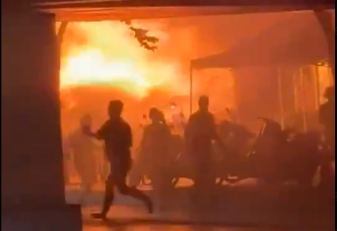 Incêndio em boate de Bangkok deixa 30 mortos e 75 feridos