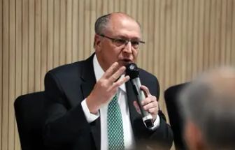 Setores atingidos por tarifaço dos EUA terão novo plano de socorro