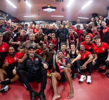 Imagem - Vitória vence o Vasco no Barradão e amplia crise cruz-maltina no Brasileirão