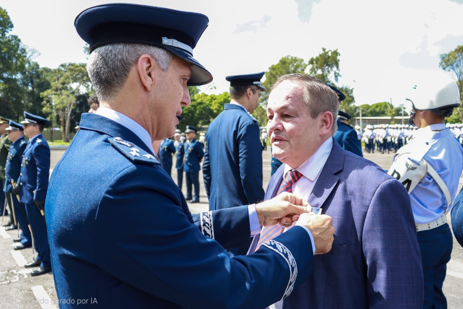 Advogado paraense recebe a medalha Mérito Santos Dumont por serviços prestados à FAB