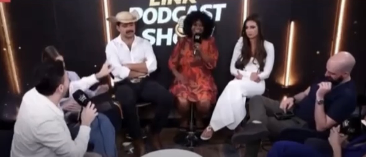 Campeã de reality show bate boca com apresentadores e clima esquenta nos bastidores de podcast

