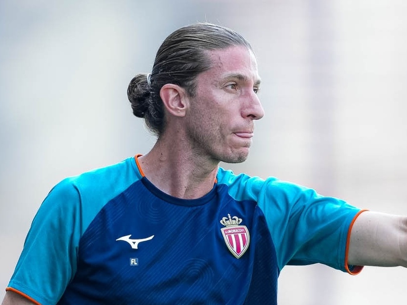 Com Pogba em campo, Filipe Luís inicia trajetória no comando do Monaco com vitória de 5 a 2


