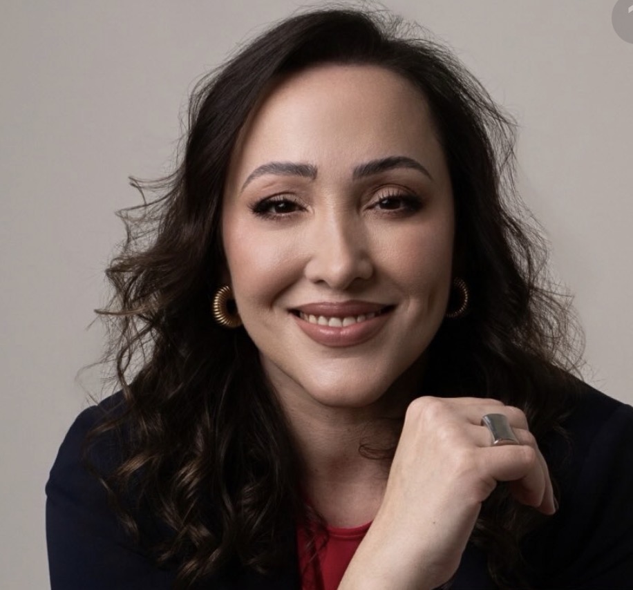 Dra. Marielle Ribeiro, cirurgiã dentista e especialista em harmonização facial 