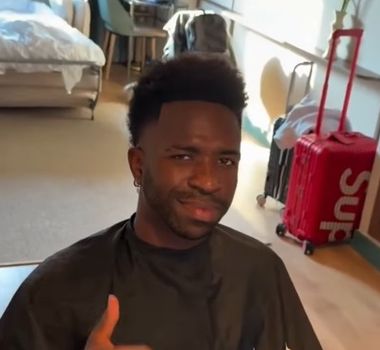 Imagem - Vini Jr. surpreende ao aparecer de barba em novo visual