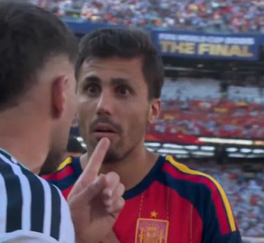 Imagem - Discussão entre Otamendi e Rodri marca clima tenso após final da Copa