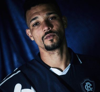 Imagem - Remo anuncia contratação do zagueiro Zé Ivaldo para sequência da temporada