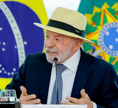 Imagem - Após tarifaço dos EUA, Lula libera R$ 18,5 bilhões em crédito para empresas afetadas