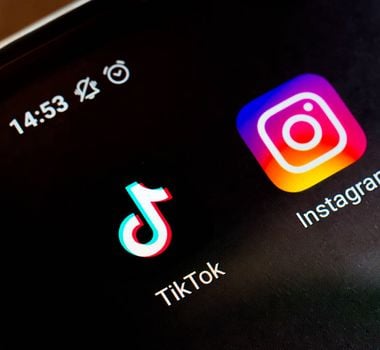 Imagem - França aprova lei que proíbe redes sociais para menores de 15 anos
