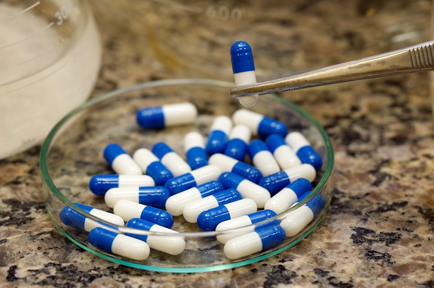 Medicamentos para o câncer podem chegar a custar milhares de reais.