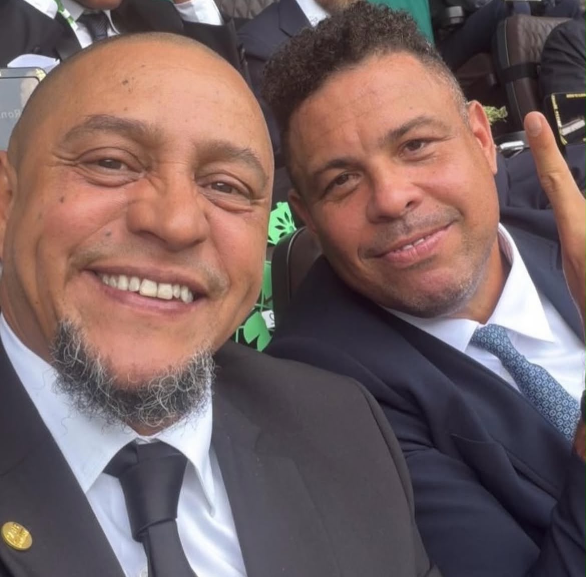 Ronaldo e Roberto Carlos -