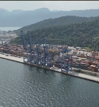 Imagem - Setores produtivos do Brasil temem retaliação e pedem diálogo contra ‘tarifaço’ dos EUA