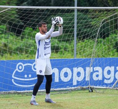 Imagem - Gabriel Mesquita sofre concussão em treino e deve desfalcar o Paysandu em rodada da Série C