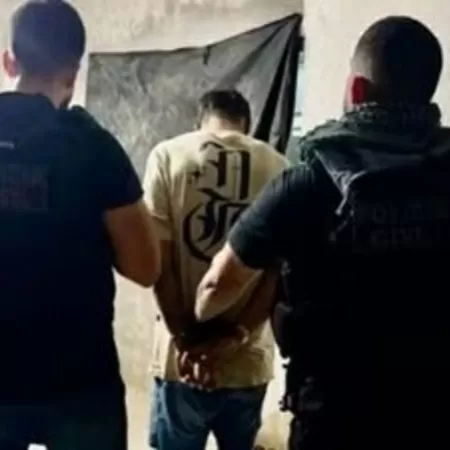 (A prisão ocorreu cinco dias após o crime, registrado no último domingo (19).