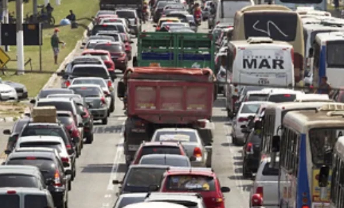 Último fim de semana de julho registra trânsito intenso na BR-316; saída de Belém