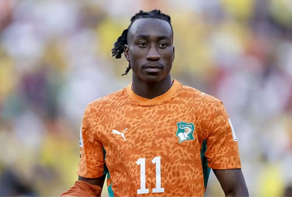 Yan Diomandé em jogo entre Costa do Marfim e Equador na rodada inicial da Copa do Mundo—