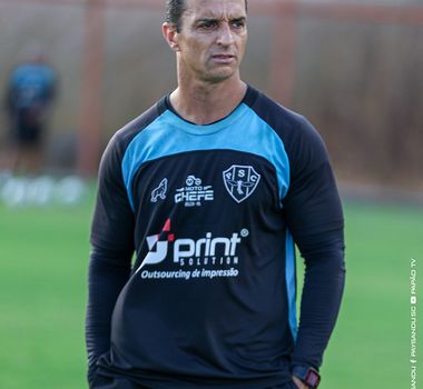 Imagem - Júnior Rocha se irrita com virada sofrida pelo Paysandu diante do Amazonas pela Série C
