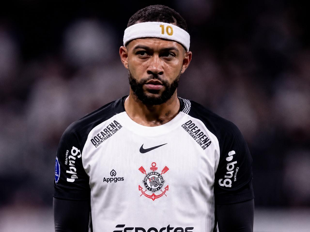 Imagem - Corinthians desiste de renovar com Memphis Depay