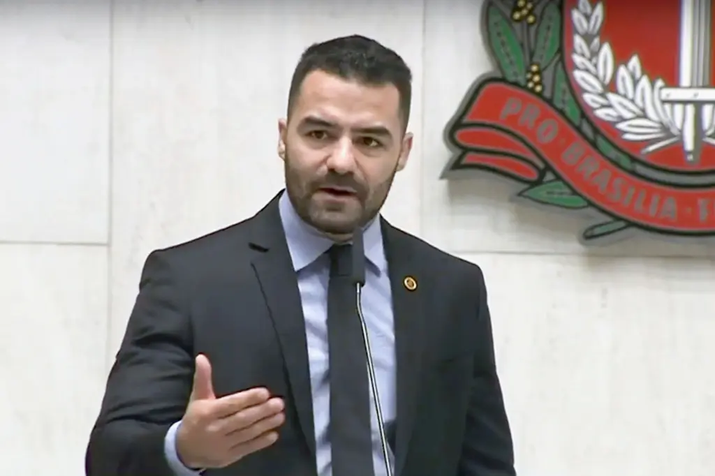 Imagem - Moraes nega recurso de Arthur do Val e mantém cassação de mandato
