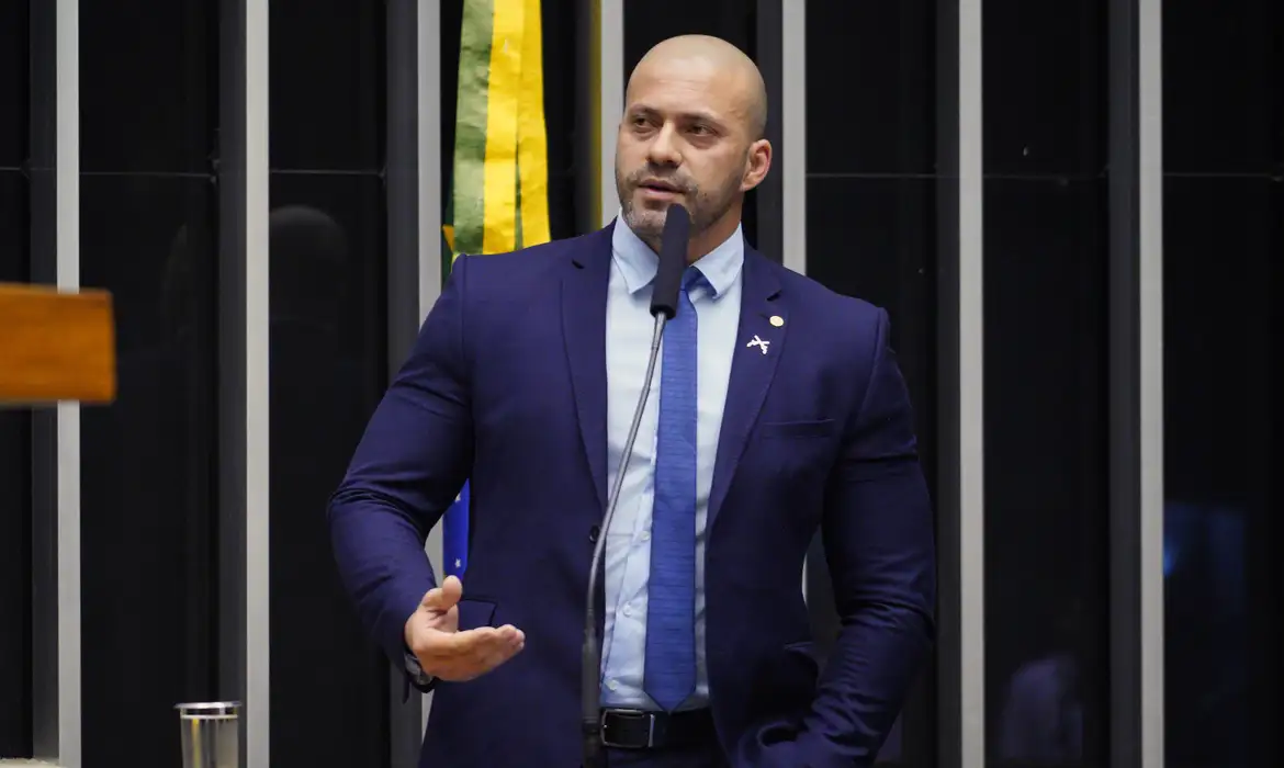(Ex-deputado federal Daniel Silveira)