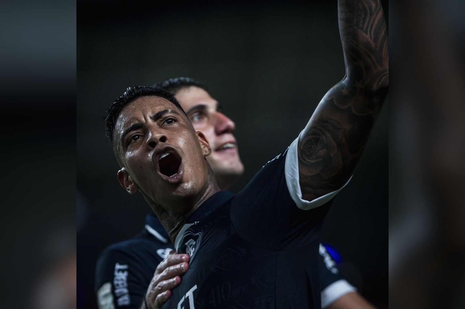 Leão aumentou as chances de permanência no Brasileirão - 