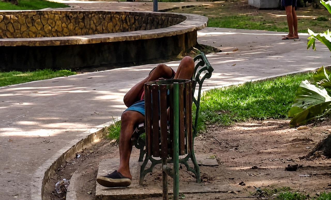 Homem em situação de rua -