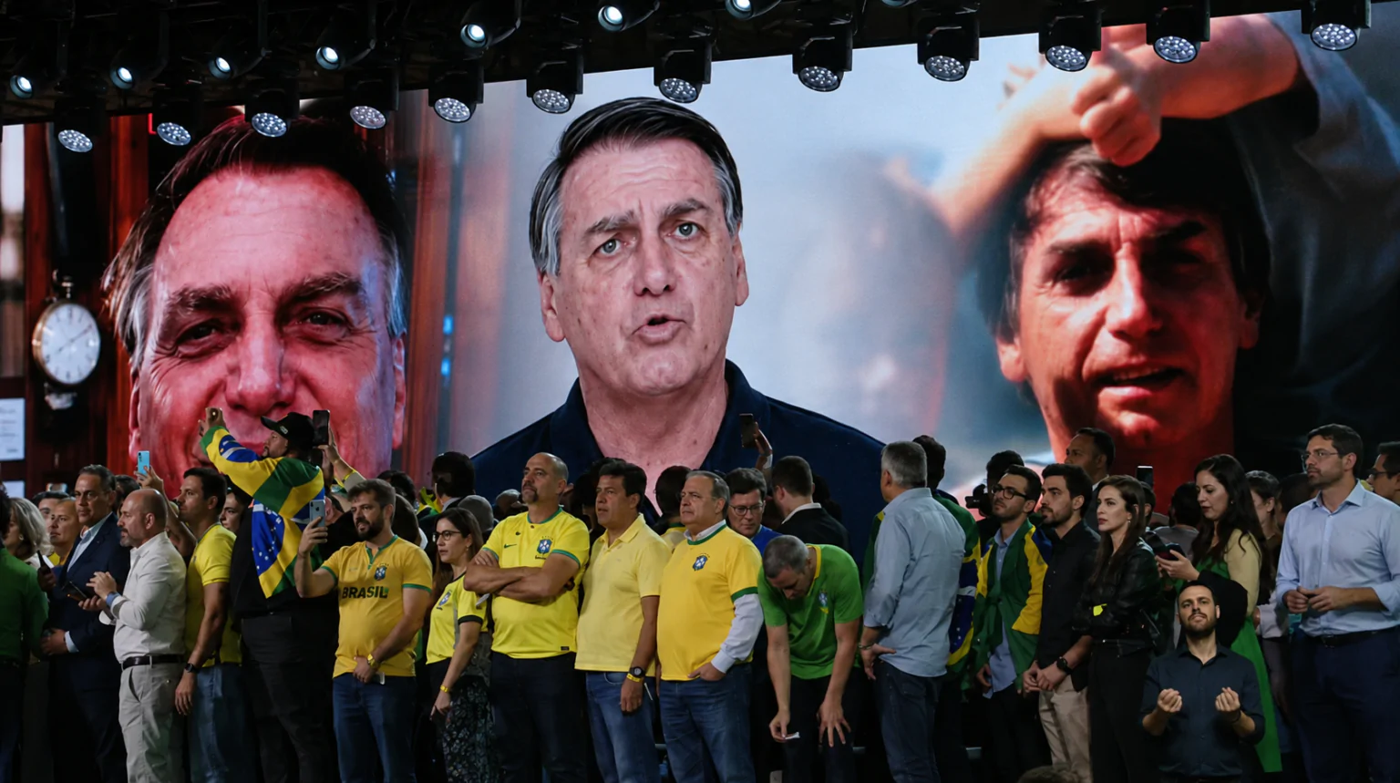 Material em questão exibido durante a convenção do PL no último sábado (25).