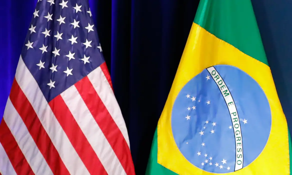 (O Executivo também declarou que "é inteiramente descabido caracterizar o Brasil como ameaça aos Estados Unidos, especialmente à luz dos históricos laços diplomáticos e da amizade que une os dois povos".)