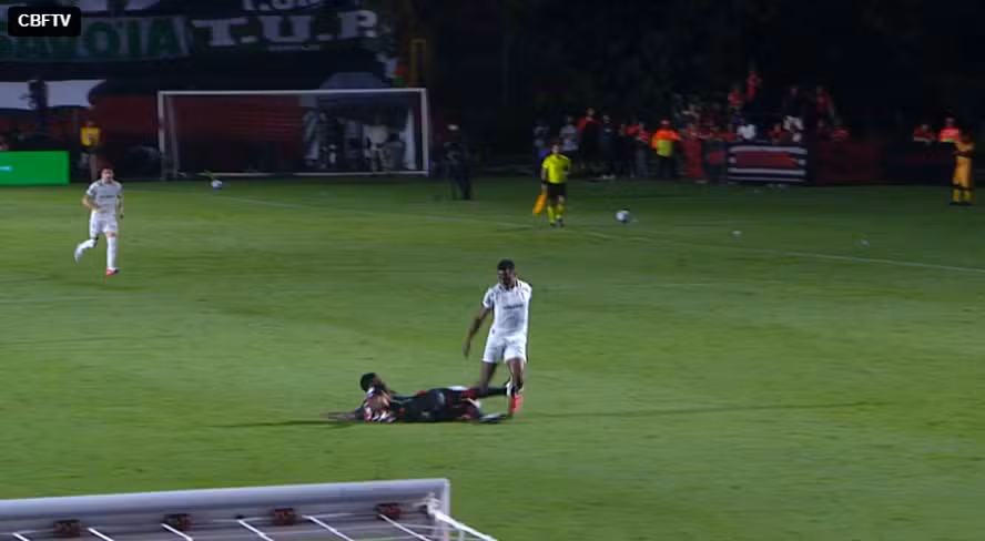 Imagem - Palmeiras reage após polêmica: 'Opiniões distorcem fatos. Competir em alto nível incomoda'