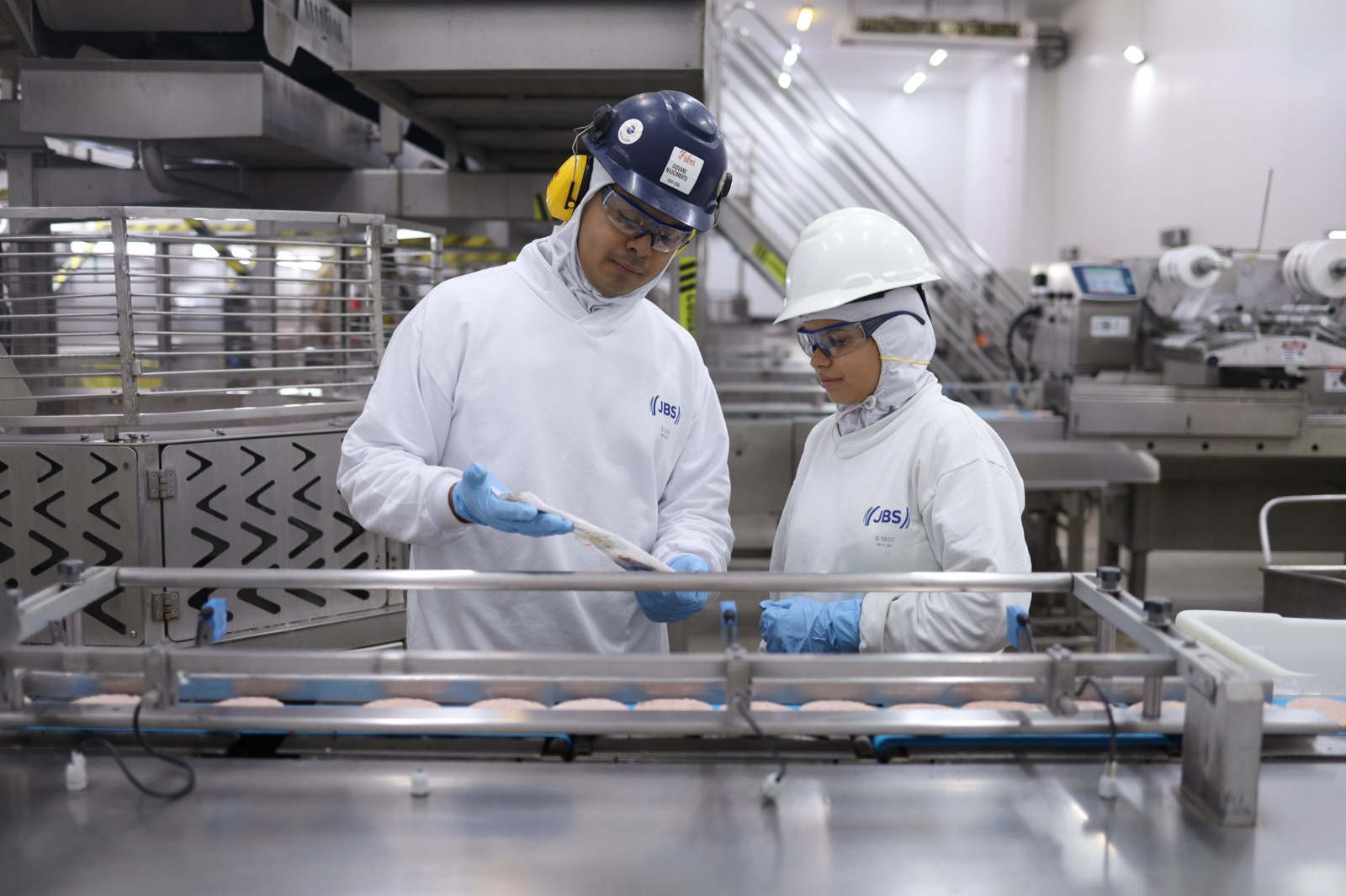 JBS anuncia vagas de empregos no Pará - 