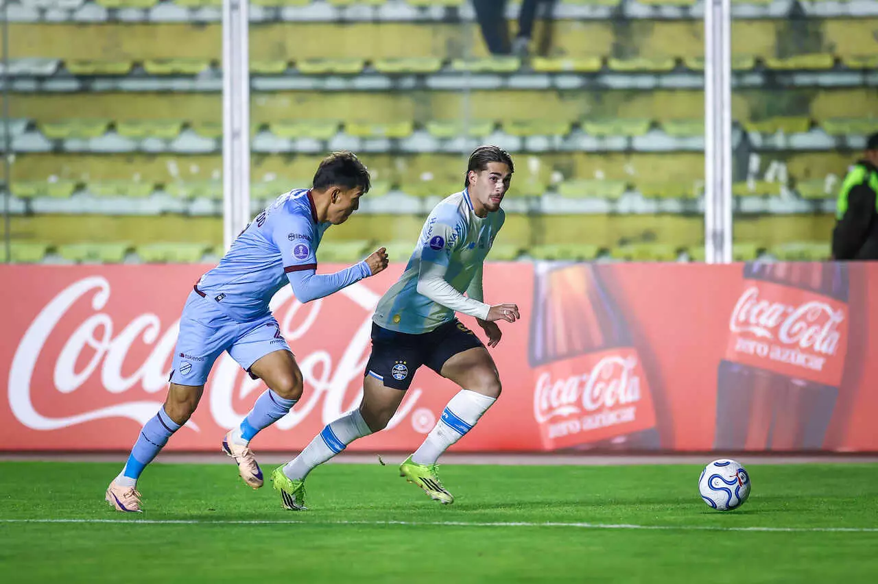 no jogo de ida, os bolivianos levaram a melhor -