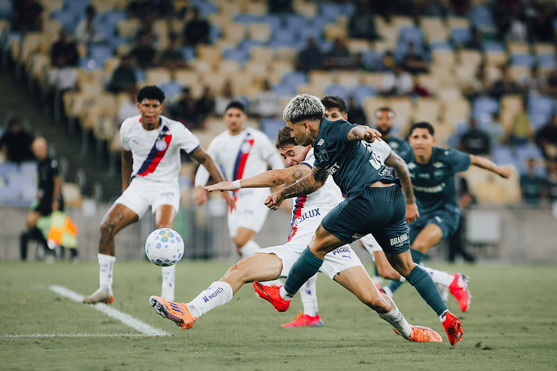 Tricolores empataram em 0 a 0 no Maracanã - 