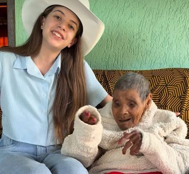 Imagem - Dona Júlia celebra 126 anos e emociona familiares e admiradores