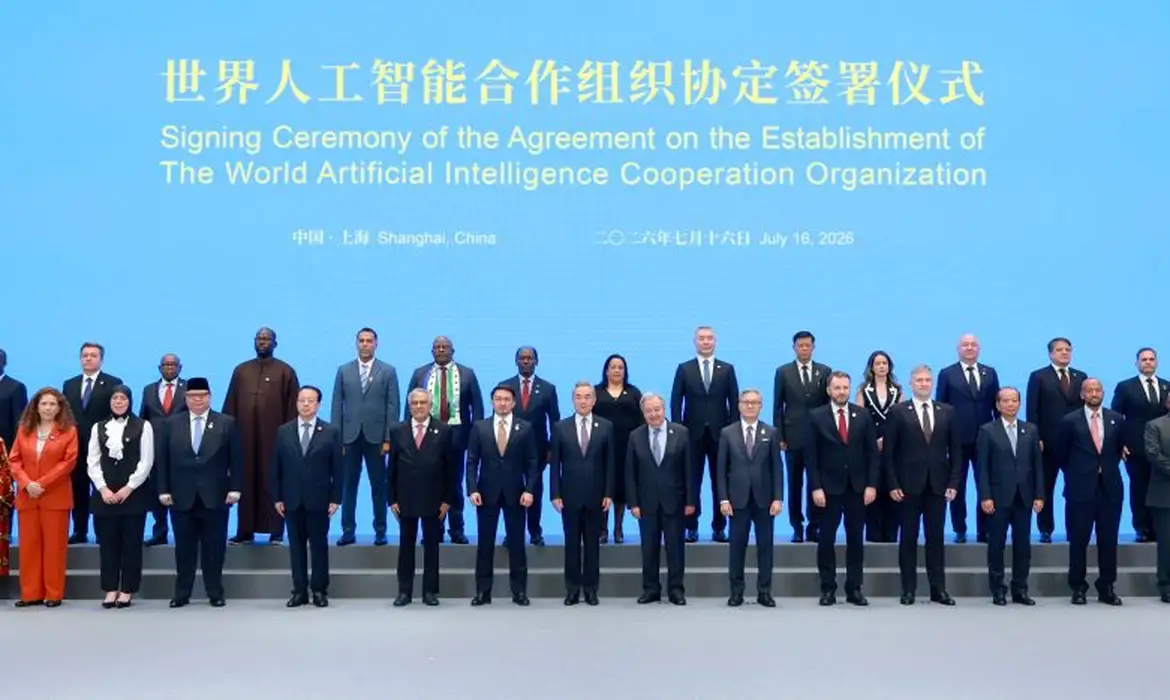 Especialistas defendem que Brasil aproveite parceria com a China para fortalecer soberania em inteligência artificial.