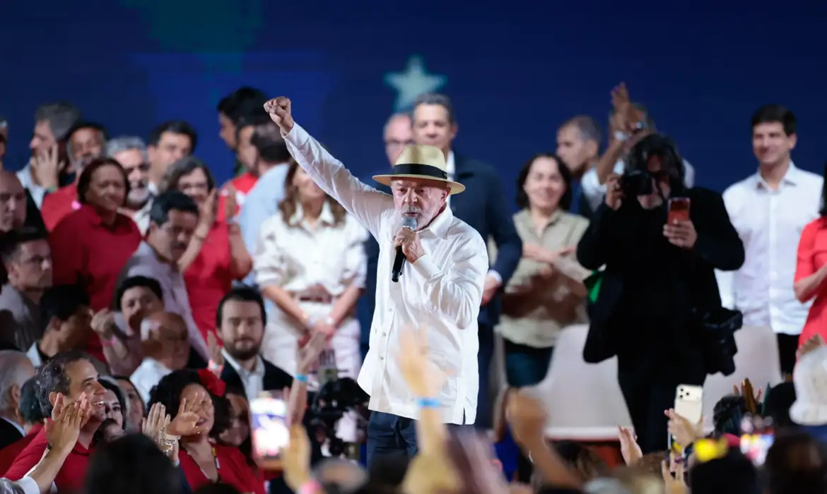 Imagem - PT oficializa candidatura de Lula à Presidência