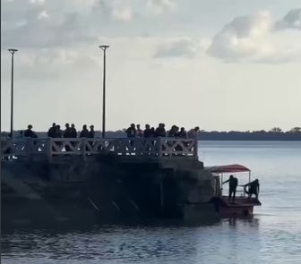 Imagem - Jovem pula e desaparece nas águas do Rio Guamá, em frente ao complexo Ver-o-Rio