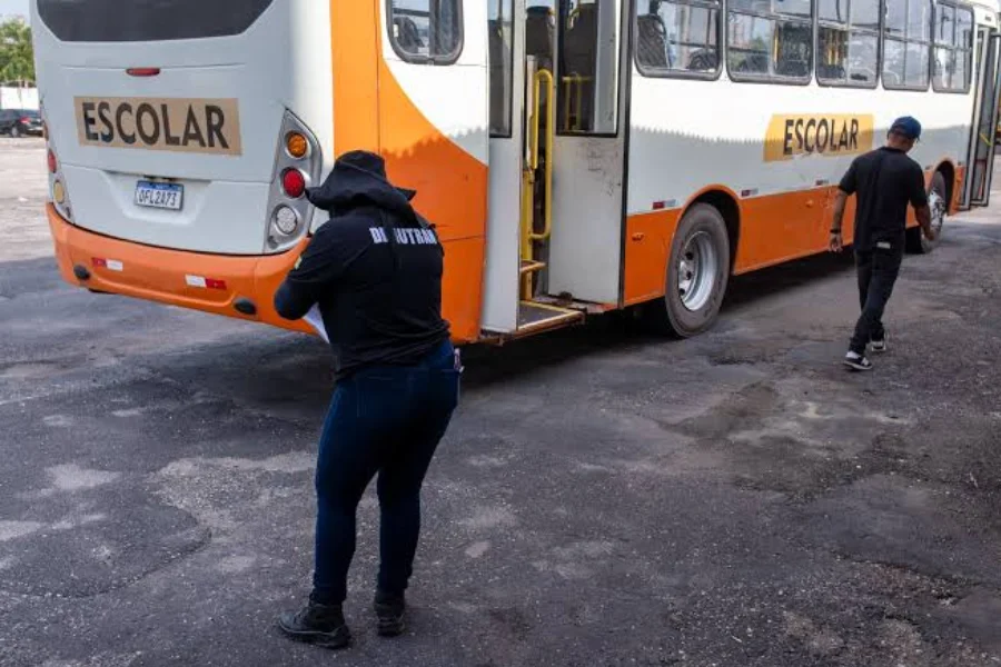 Imagem - Ação do MPPA cobra transporte escolar para estudantes da EETEPA de Barcarena