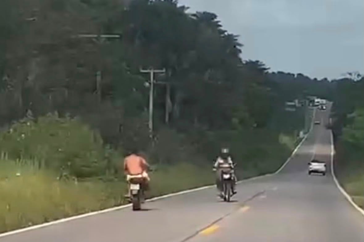 Vídeo mostra motociclista trafegando na contramão na BR-308, no Pará