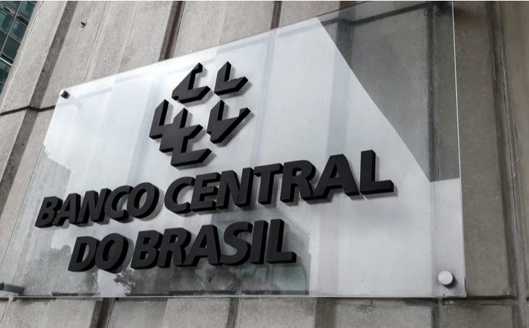 Copom inicia reunião que pode definir novo corte da Selic nesta quarta-feira 