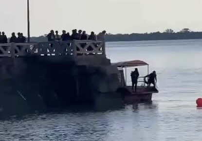 Imagem - Continuam as buscas pela jovem que desapareceu ao pular nas águas em frente ao Ver-o-Rio; Mergulhadores estão no local