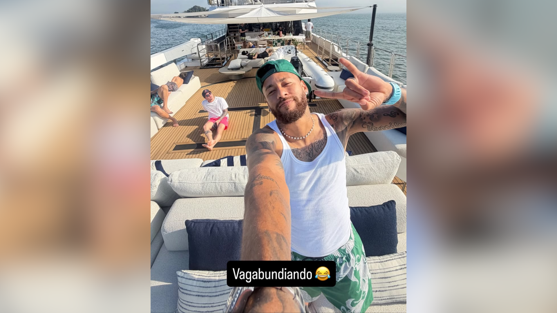 Atacante compartilhou a mensagem nas redes sociais um dia após a classificação do Santos na Copa do Brasil.