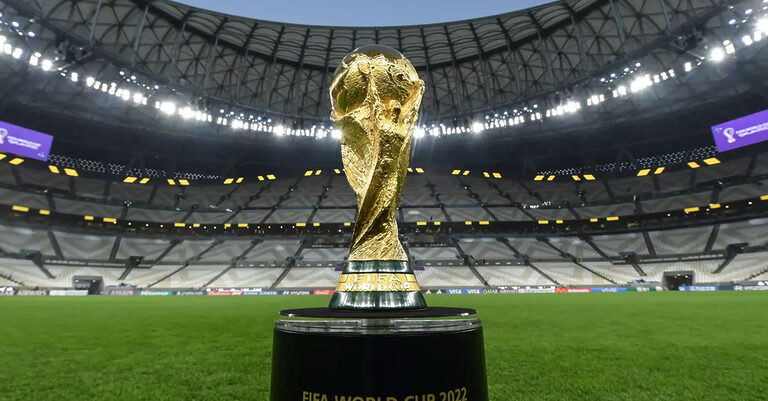 Competições masculinas e femininas serão interrompidas entre 24 de junho e 25 de julho para viabilizar a realização do Mundial no Brasil.