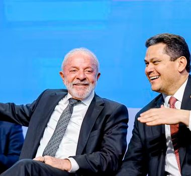 Imagem - Lula e Alcolumbre acertam votação do fim da escala 6x1 para depois das eleições