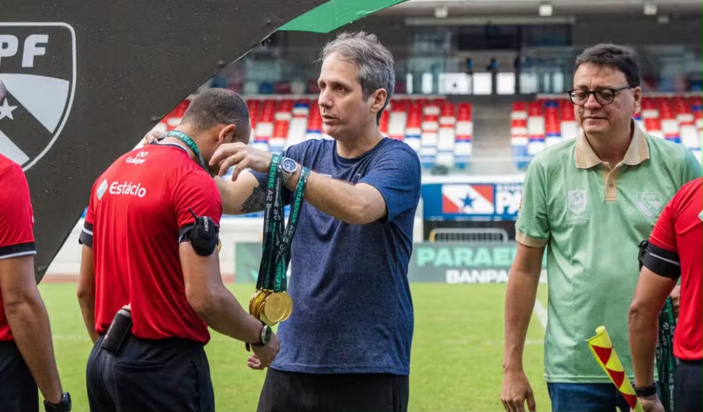 Ricardo Gluck Paul na final da Série A2 do Paraense —