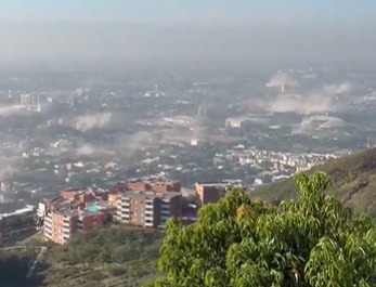 (O número de mortos chegou a 111, enquanto 87 pessoas ficaram feridas, segundo informações atualizadas do governo colombiano.)