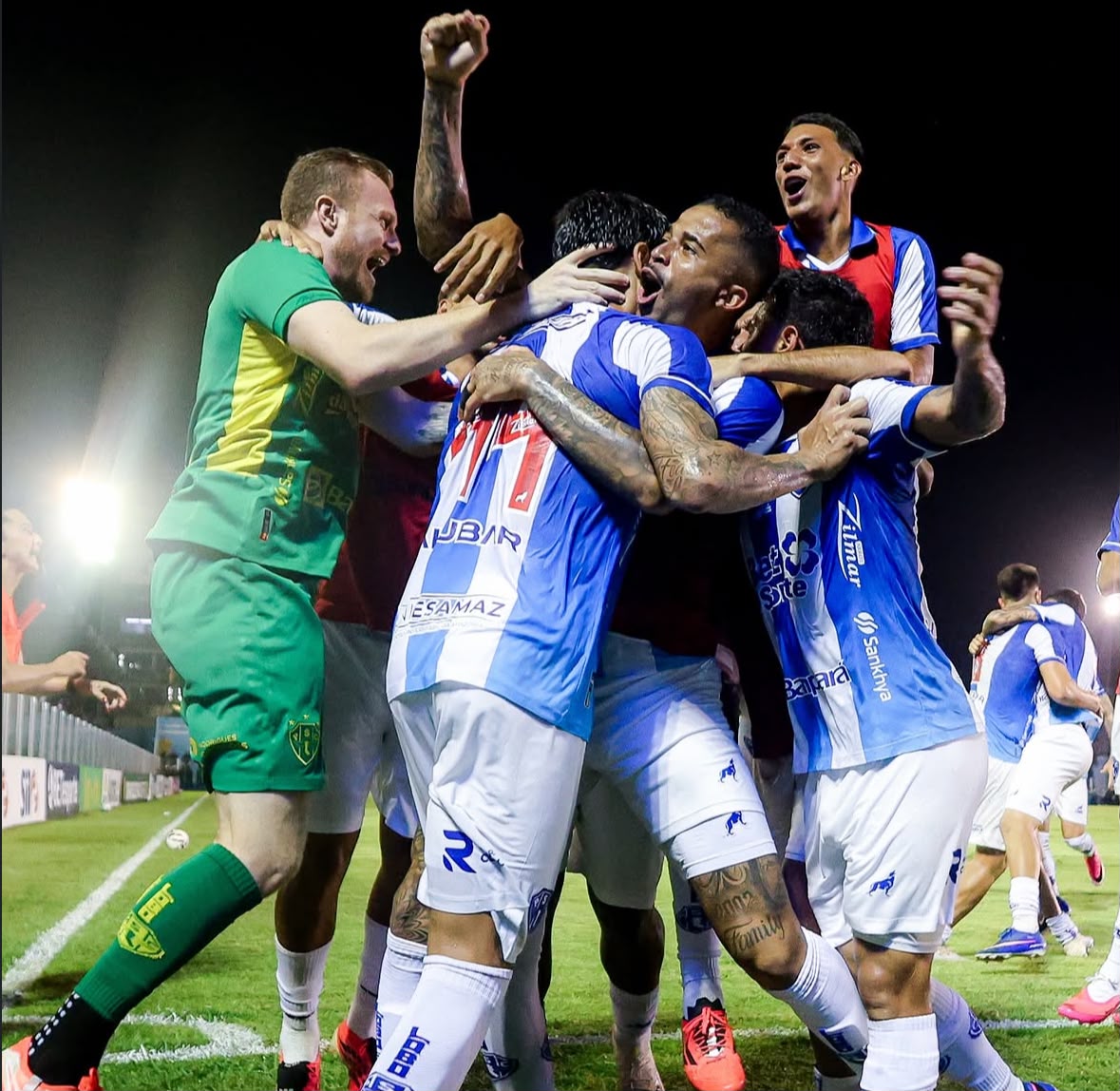 Mais uma virada bicolor na temporada -